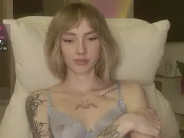 Lunainnk  live sex cam