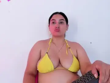Mia_foox12  live sex cam