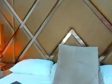 Miafox___  live sex cam