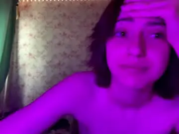 Paulitabetenson  live sex cam