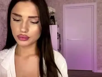 Regenianghiem  live sex cam