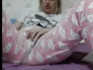 Sarasexx33  live sex cam