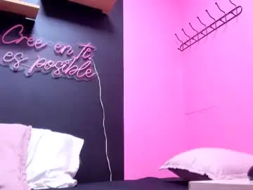 Scarlethfoxx_  live sex cam