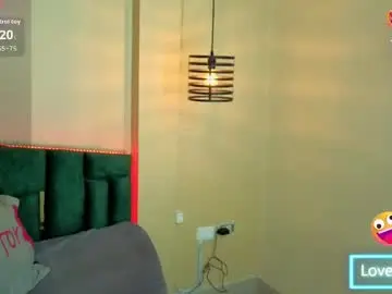 Sheilly_brown  live sex cam