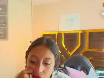 Sheilly_brown  live sex cam