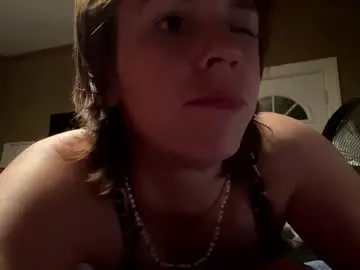 Skaterbate222  live sex cam