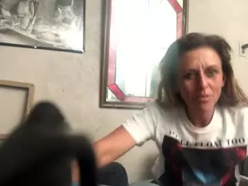 Somthinghot4you  live sex cam