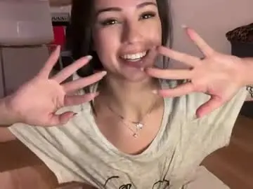 Sophiesweetside  live sex cam