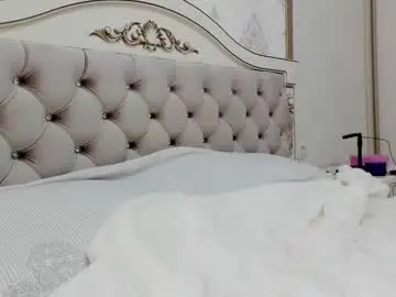 Sunny_love__  live sex cam