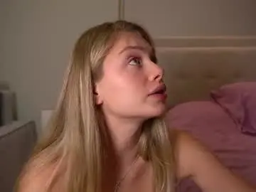 Tastypoint  live sex cam