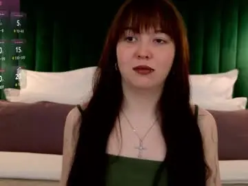 Vanessafields  live sex cam