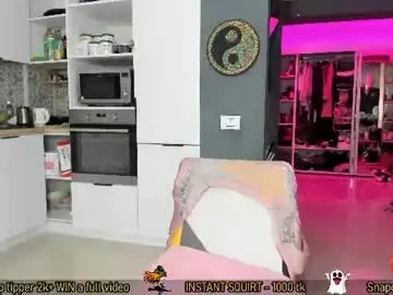 Amysuperheroes  live sex cam