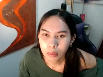 Emily_xo143  live sex cam