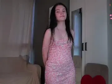 Emmasmall  live sex cam