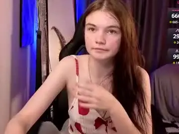 Emmasmall  live sex cam