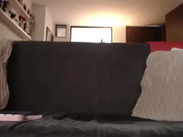 Guccipussy1  live sex cam