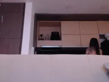 Guccipussy1  live sex cam