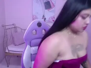 Lia_monroee  live sex cam
