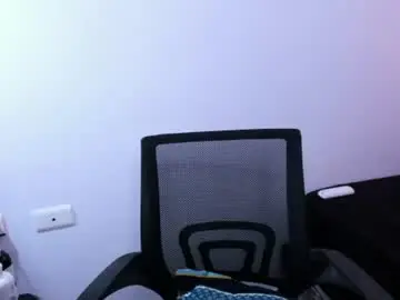 Lil_daphneandstuart  live sex cam