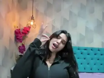 Lindabreexlove  live sex cam