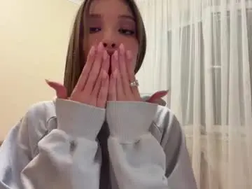 Maipignatelli  live sex cam