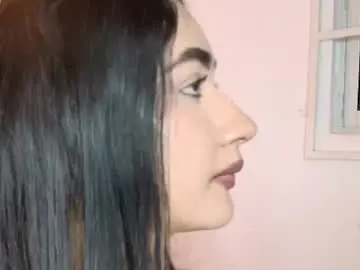 Nikibrice  live sex cam