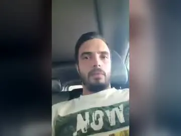 Richard_mikey  live sex cam