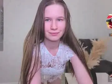 Yana_squrel_22  live sex cam