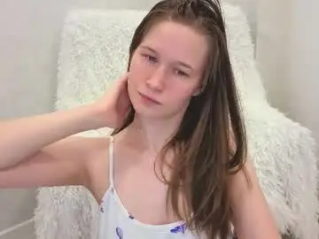 Yana_squrel_22  live sex cam