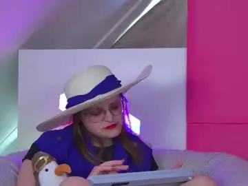 Alexaavery  live sex cam