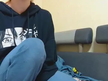 Alicewoolfy  live sex cam