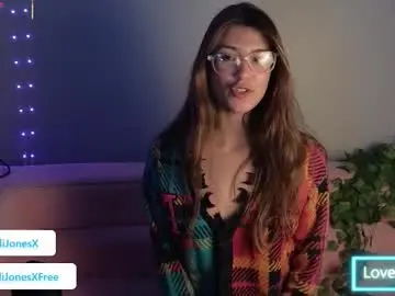 Alijones18  live sex cam