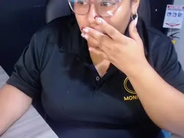 Angy_ro12  live sex cam