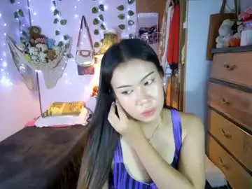 Asian_llory  live sex cam