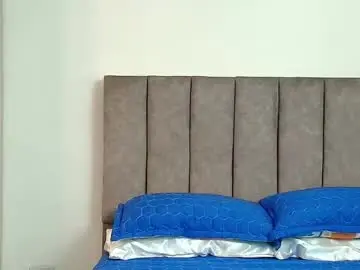 Bunny_swtt  live sex cam