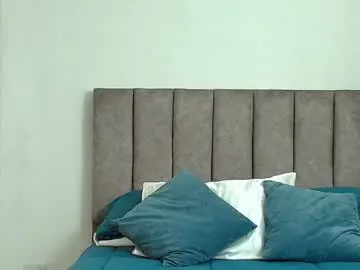 Bunny_swtt  live sex cam