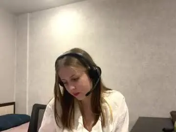 Cecilyortea  live sex cam