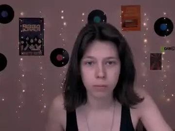 Chloe_berry1  live sex cam