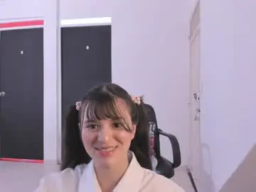 Coralinexxx07  live sex cam