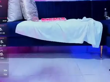 Karlie_small  live sex cam