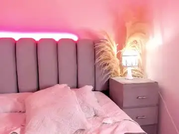 Keniavargas  live sex cam