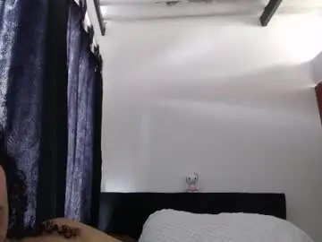 Lovely_slut_  live sex cam