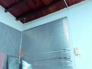 Nahomidi_bello  live sex cam