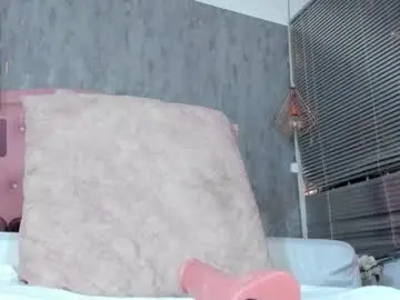 Nahomidi_bello  live sex cam