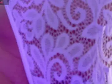 Nicolletaylorq  live sex cam