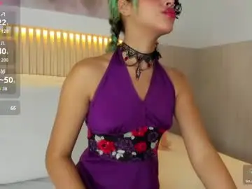 Selena_holt  live sex cam