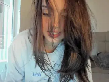 Yourfreakygirl  live sex cam