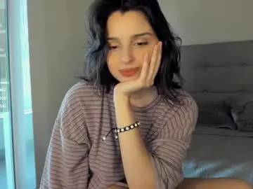 Yourfreakygirl  live sex cam