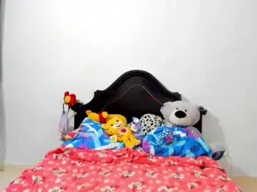 Zoerouse_hot  live sex cam