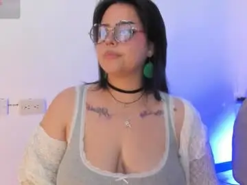 Curvy_rousi  live sex cam